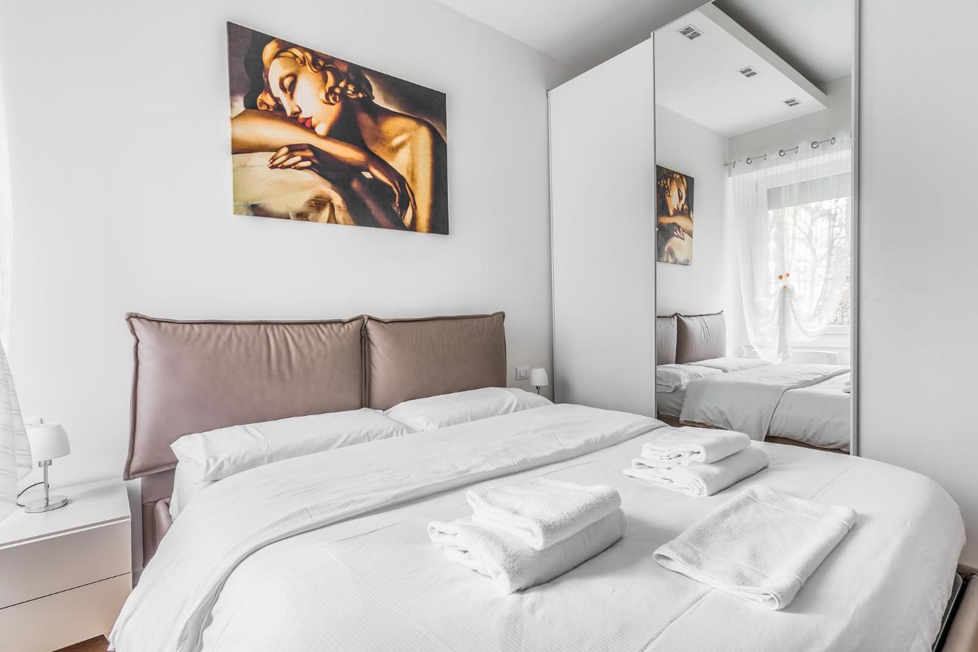 Milano Vetra-Parco Delle Basiliche 2 Pax- Wifi- Banfi Apartment Екстериор снимка