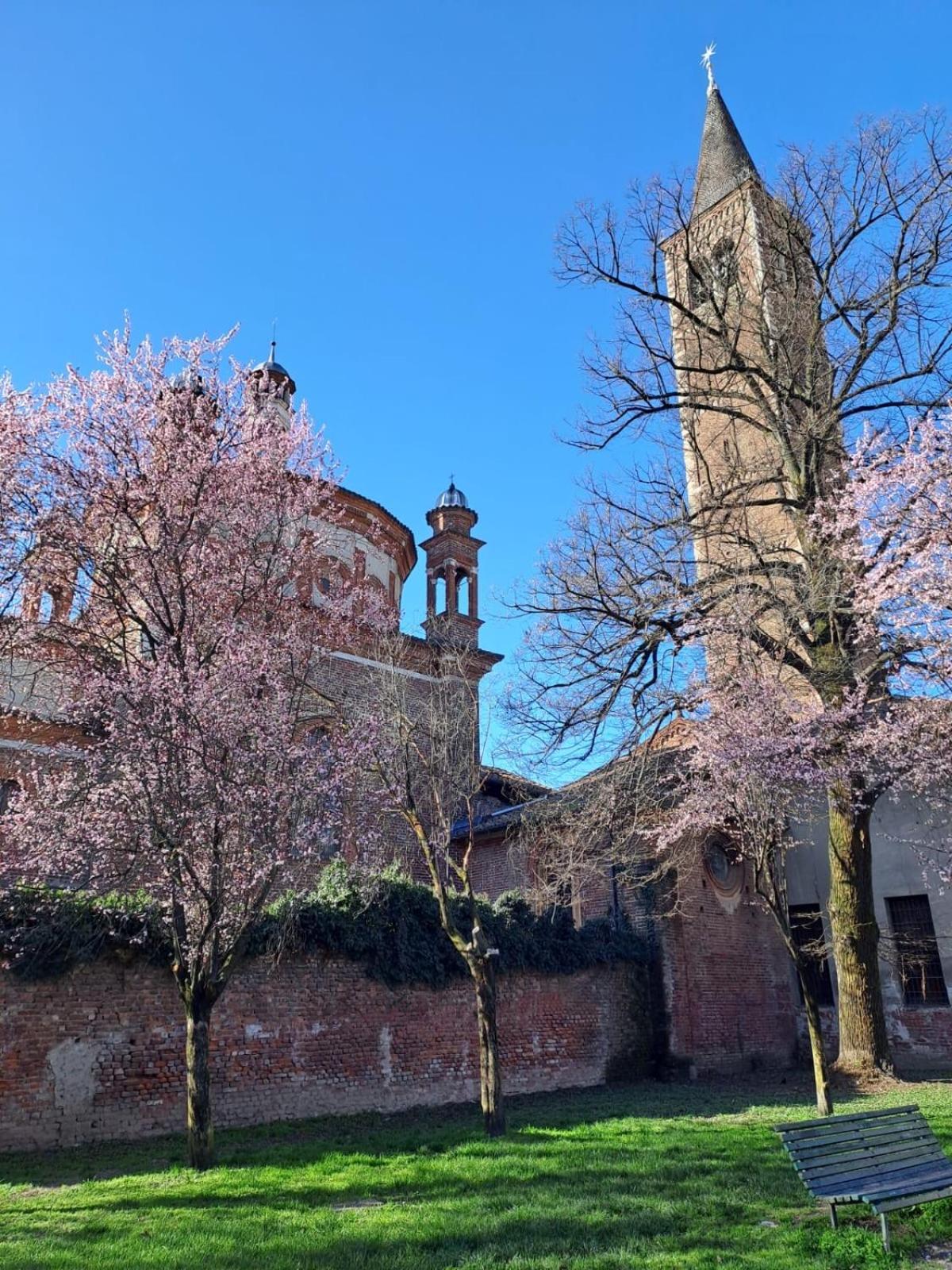Milano Vetra-Parco Delle Basiliche 2 Pax- Wifi- Banfi Apartment Екстериор снимка